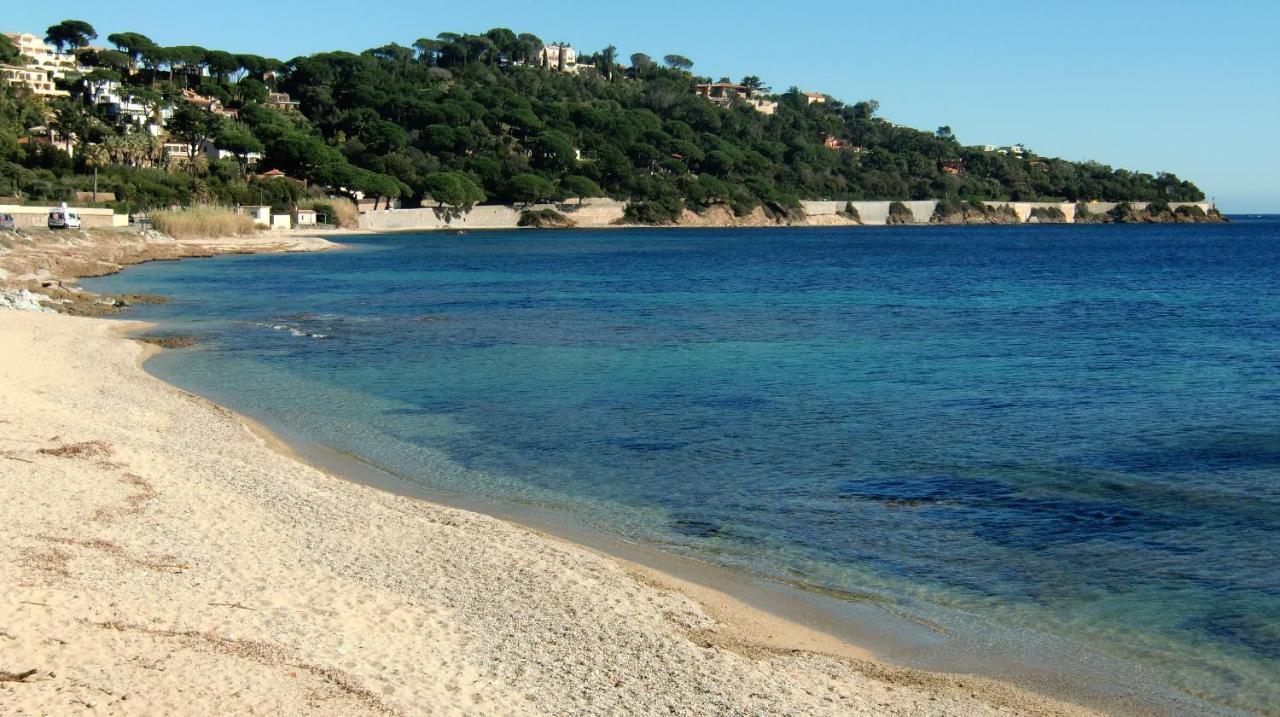 Casa Louise Suites And Spas Privatifs Σαιντ-Μαξίμ Εξωτερικό φωτογραφία